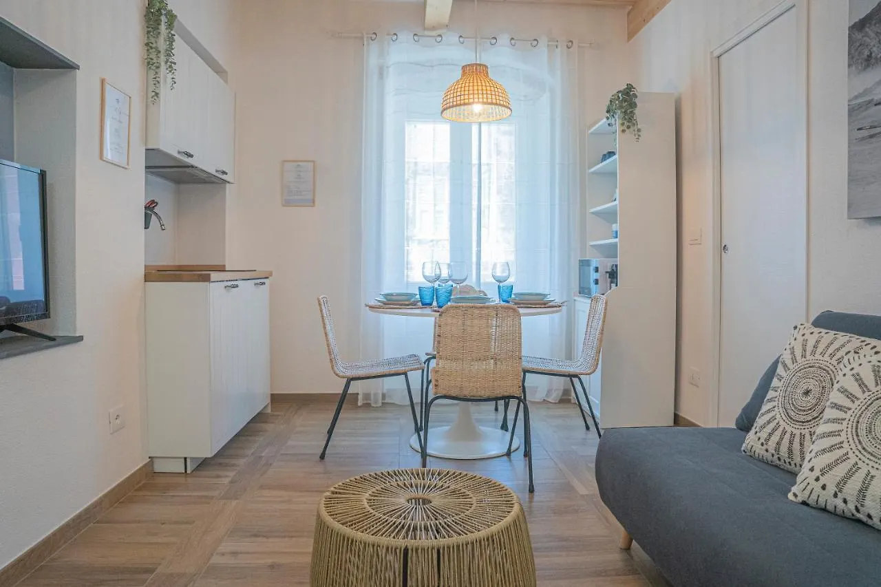Moneglia In Piazza Apartment 0*,